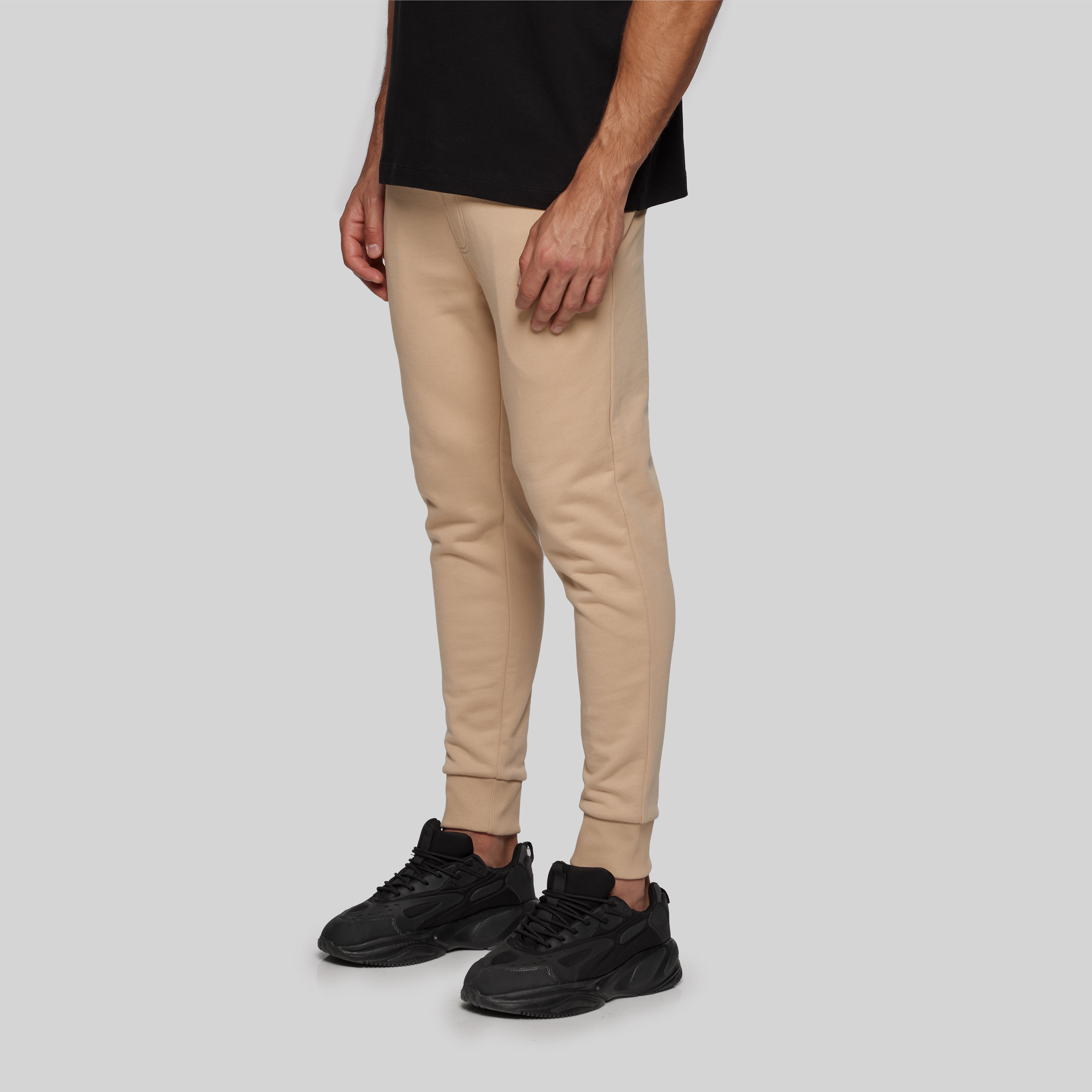 Red hot sale camel joggers